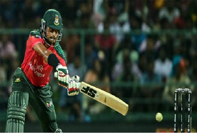 এবারের বিপিএল নিলামে একমাত্র কোটিপতি নাঈম শেখ