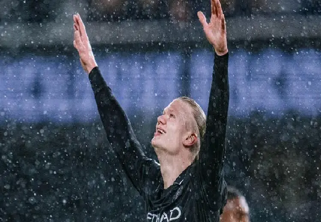 হালান্ডের রেকর্ডে ৯ গোলে ফুলহ্যামকে হারালো ম্যানচেস্টার সিটি