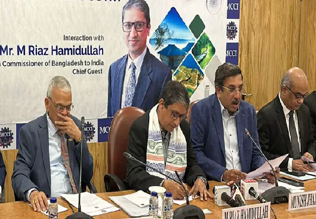 ভারত-বাংলাদেশ সম্পর্ক উদার দৃষ্টিভঙ্গিতে দেখতে হবে