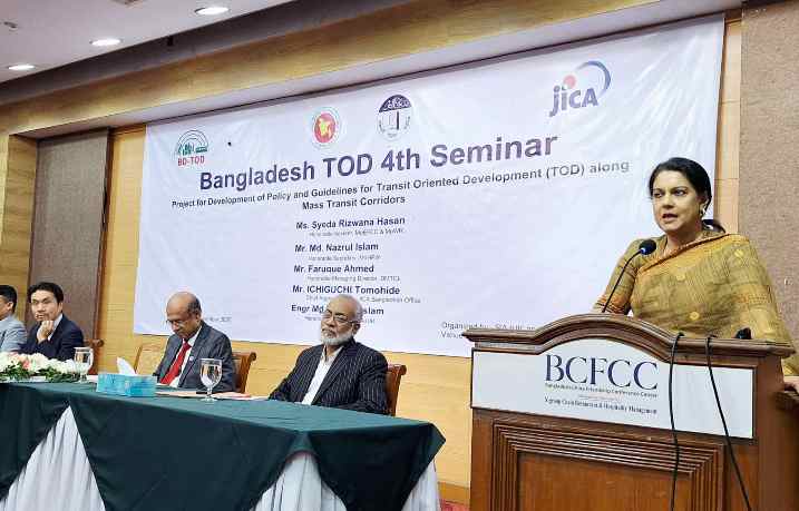 ঢাকার উন্নয়ন ধারণায় এখনই মৌলিক পরিবর্তন আনা জরুরি: পরিবেশ উপদেষ্টা